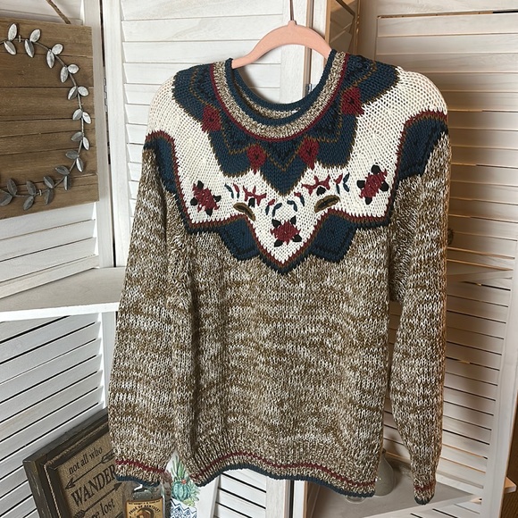 tamaridge Sweaters - Vintage Tamaridge Knit Sweater Cotton Blend